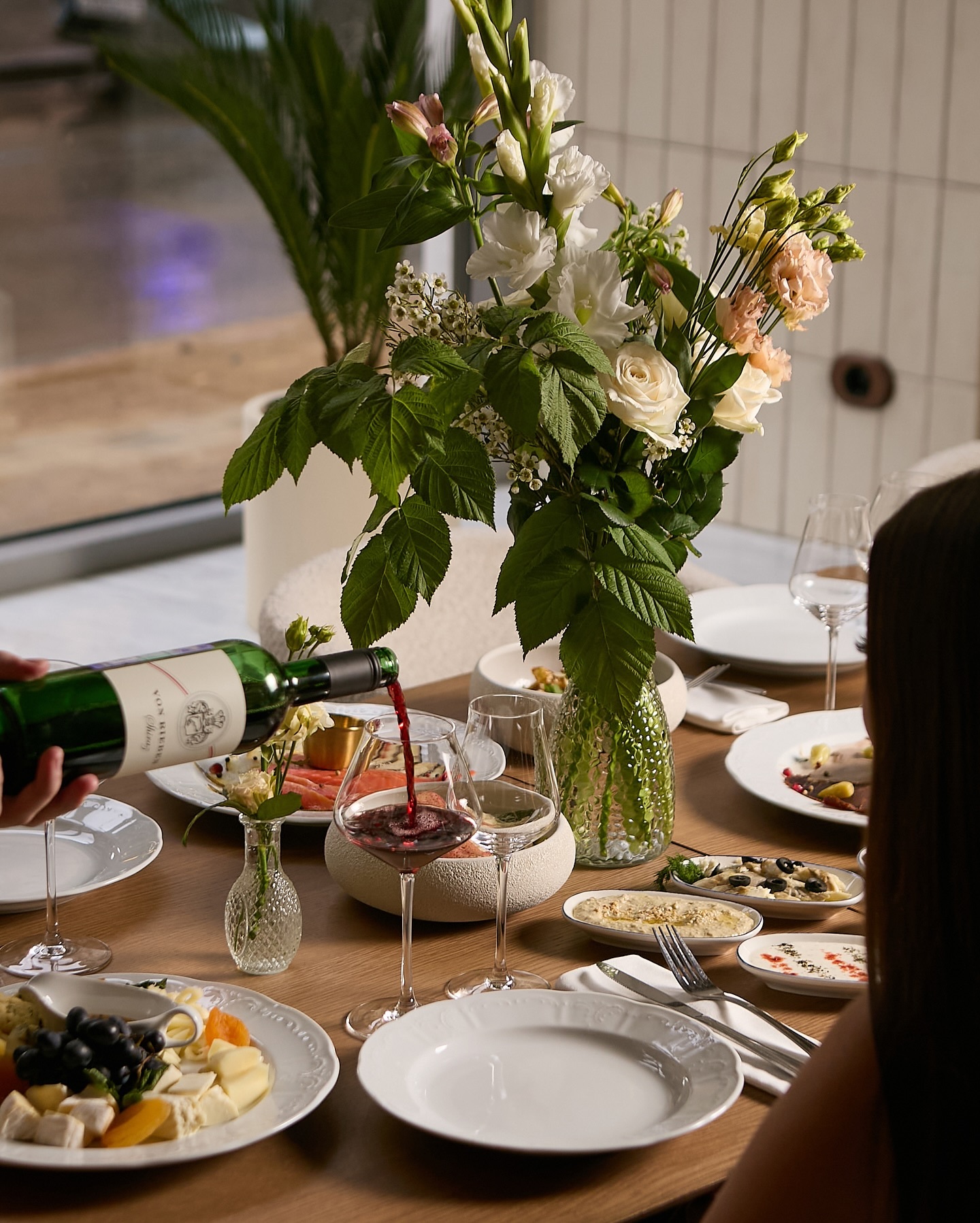 Выпускной в ресторане «Meze»